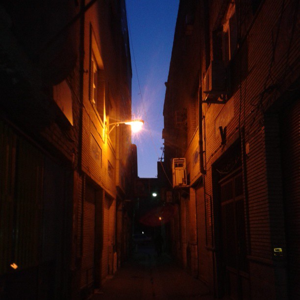 همراه‌نگاره:  کوچه های شب