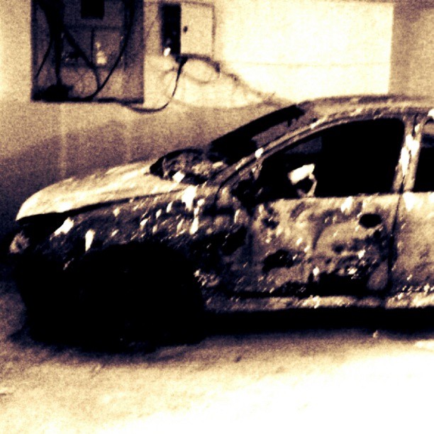 همراه‌نگاره:  سوخته