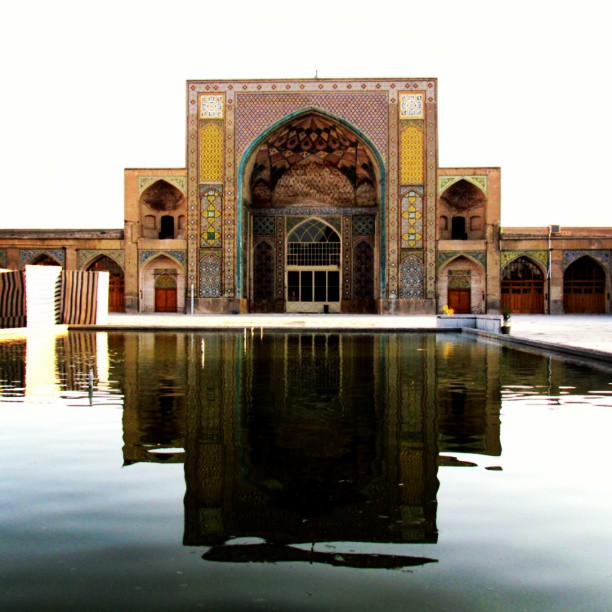 همراه‌نگاره:  مسجدالنبی قزوین