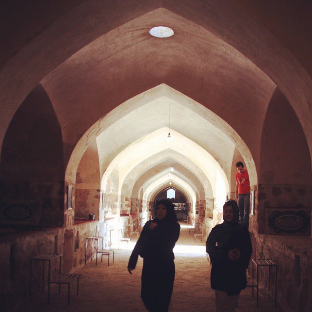 همراه‌نگاره:  کاروانسرا – جلفا