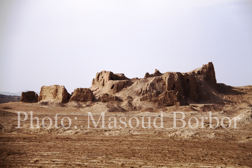 نقد و نظر: قلعه اشکانی