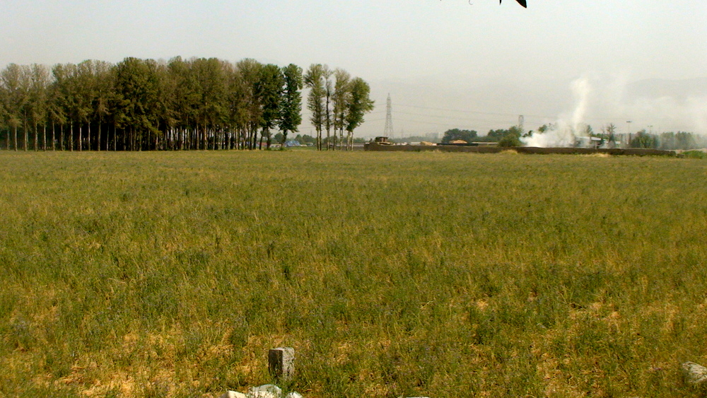 روستای سبز فیروزبهرام در خطر است: تصفیه فاضلاب در ۵۰ متری خانه بهداشت