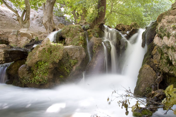 دفن آبشـار آتشگاه در آب با احداث سد خرسان ۳