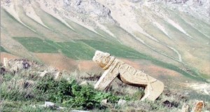 گردشگری خوزستان به خاک سیاه نشست