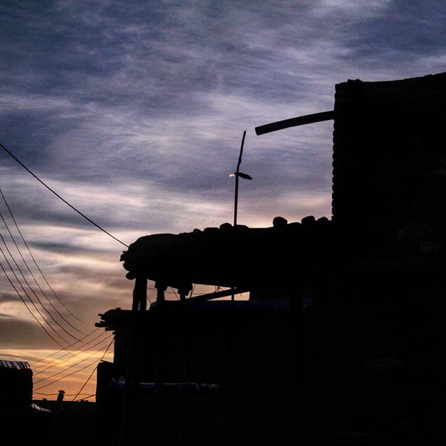 نگاره:  غروب روستا