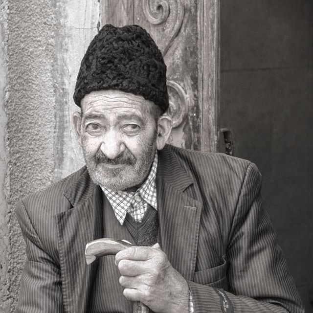 نگاره:  نیم‌نگاهی هم به حاشیه‌ی ماجرا داشتبرای پناهی به موقع،شاید