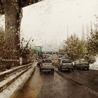 نگاره:  We are just a moment in timeA blink of an eyeA dream for the blindVisions from a dying brainI hope you don't understand -Shroud of False by Anathema