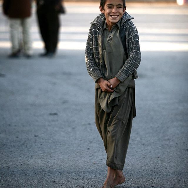 نگاره:  #Man was looking to build a #paradise on earth, to which #liberty was not more than a #sacrifice, in the name of #people and #equality.Thus, the #winter came in, the clouds went away, the #drought hit the paradise, and the earth got cold, under your #barefeet, on the cold #pavement to the equality… #انسان در پی ساختن بهشتی بر روی #زمین بود، که به پایش #آزادی فدیه‌ی ناچیزی بیش به چشم نمی‌آمد، به نام خلق و #عدالت و آنگاه #زمستان رسید، ابرها رفتند، #خشکسالی بهشت را فراگرفت، و زمین #سرد شد. زیر پاهای #عریان تو، بر آسفالت‌راه سرد عدالت… http://telegram.me/masoudborbor