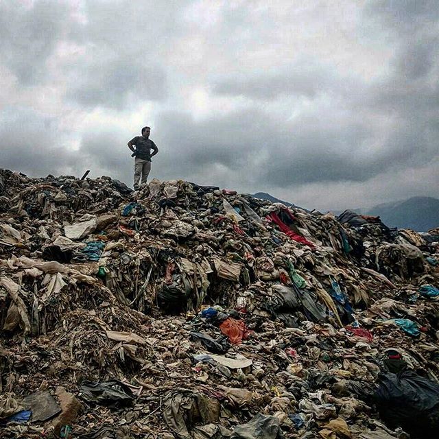 نگاره:  #کاشکی این #ابر نبارد