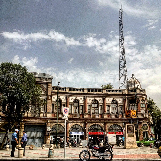نگاره:  تابستان حسن آباد